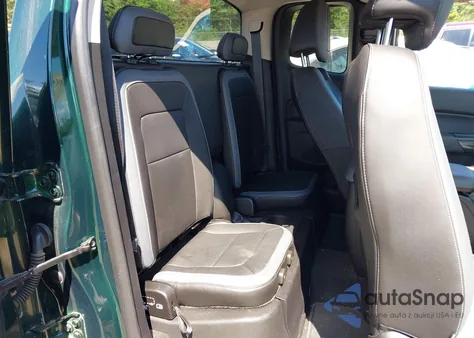 2015 Chevrolet Colorado Z71 z USA, uszkodzony, nr VIN 1GCHTCE38F1164856